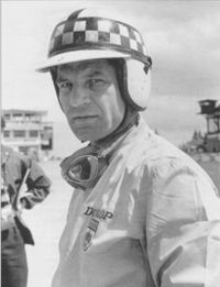 Роберт Макгрегор Іннес Айрленд біографія, фото, розповіді - шотландський військовий офіцер, інженер і гонщик Формули-1