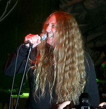 Джон Тард біографія, фото, розповіді - американський вокаліст, який в першу чергу відомий за свою роботу з дез-метал-групою Obituary