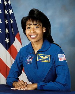 Стефані Діана Уілсон біографія, фото, розповіді - американський астронавт