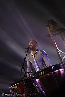 Вільям Ілан «Уілл» Чемпіон біографія, фото, розповіді - британський музикант, ударник групи Coldplay