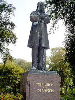 Фрідріх Август фон Есмарха біографія, фото, розповіді - німецький хірург, один із піонерів асептики і антисептики