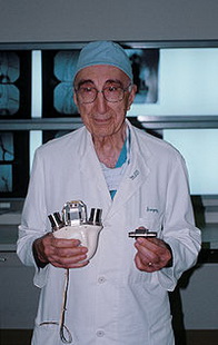 Майкл Дебейки биография, фото, истории - американский кардиохирург, выдающийся специалист в области хирургии