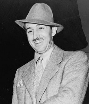 Уолт Дісней біографія, фото, розповіді - американський художник-мультиплікатор, кінорежисер, актор, сценарист і продюсер, засновник компанії «Walt Disney Productions», яка до теперішнього часу перетворилася на медіа-імперію «The Walt Disney Company»