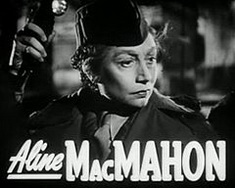 Елайн Макмехон біографія, фото, розповіді - американська актриса, номінантка на премію «Оскар» у 1944 році