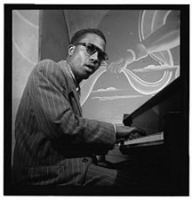 Телоніус сфіра Монк біографія, фото, розповіді - видатний джазовий піаніст і композитор, найбільш відомий як один з родоначальників бібопа