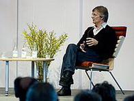 Біллі Аугуст біографія, фото, розповіді - датський кінорежисер, багаторазовий лауреат різних фестивалів та кінопремій, двічі володар «Золотої пальмової гілки