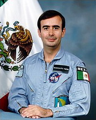 Родольфо Нері Вела біографія, фото, розповіді - мексиканський учений, 1-й космонавт Мексики