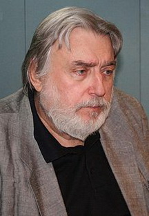 Адриан Пэунеску