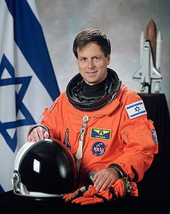 Ілан Рамон біографія, фото, розповіді - льотчик ізраїльських ВПС, пізніше перший астронавт Ізраїлю